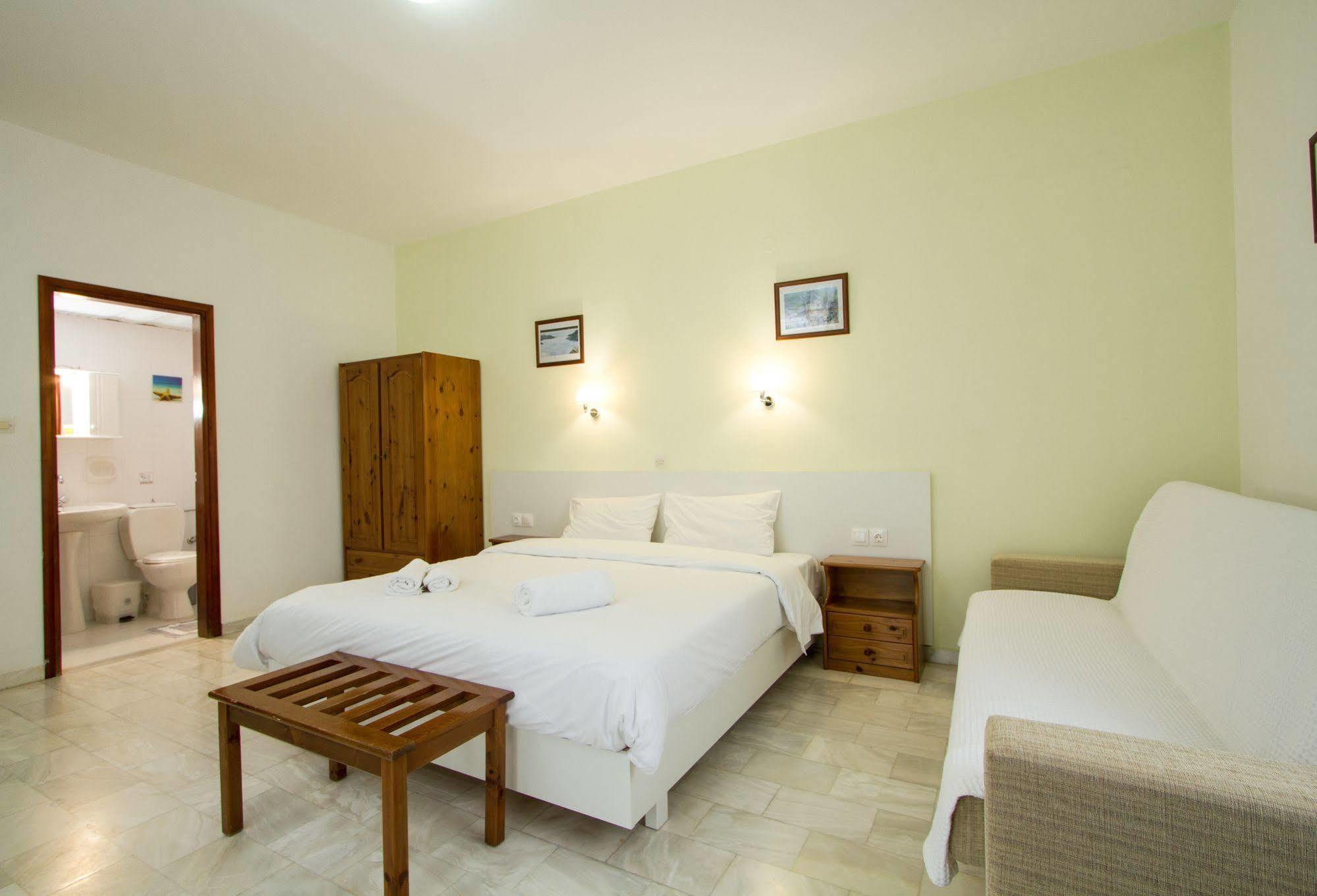 Revekka Rooms Kissamos Ngoại thất bức ảnh