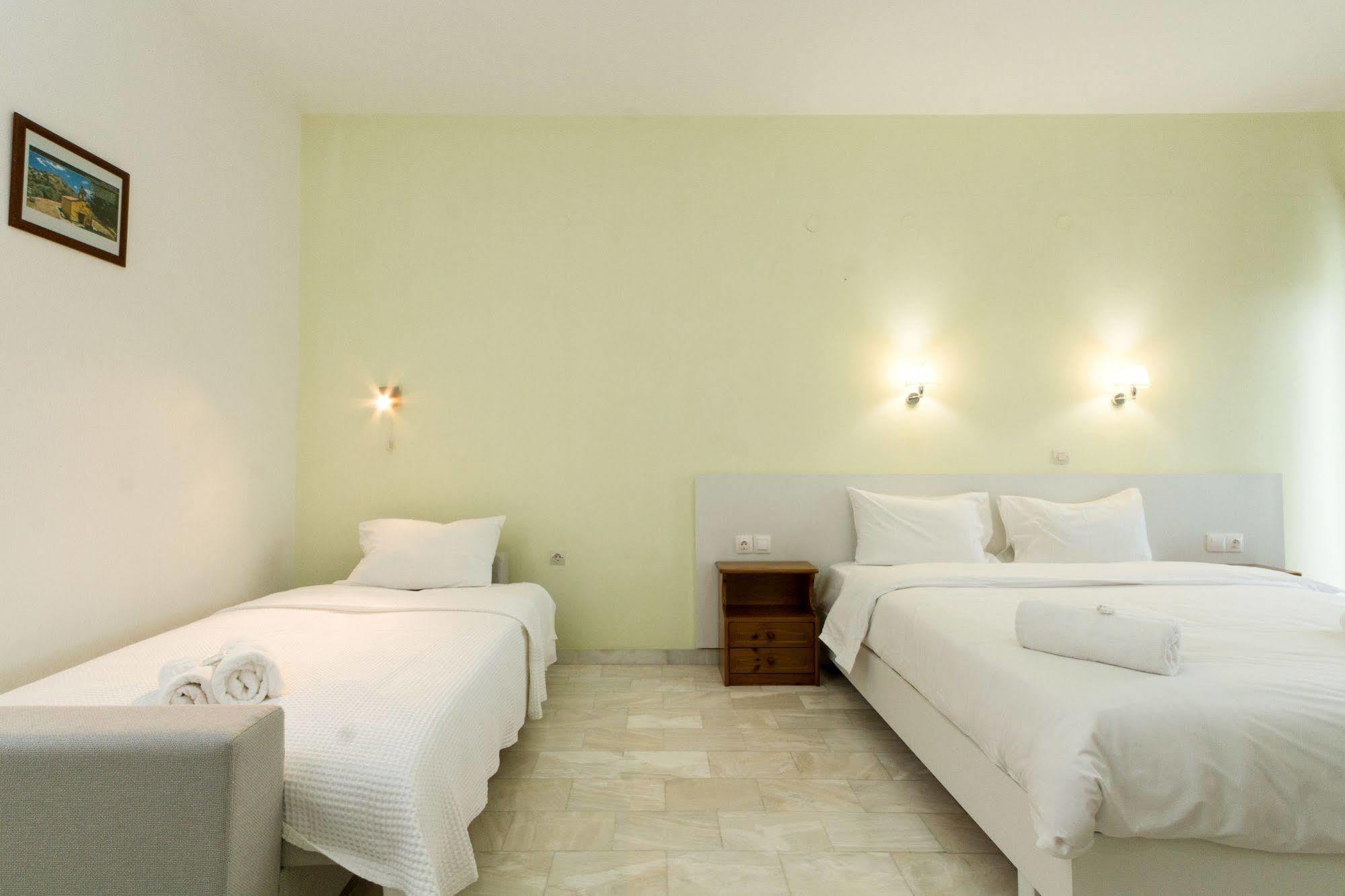 Revekka Rooms Kissamos Ngoại thất bức ảnh